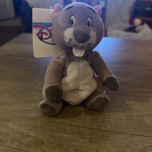 Vintage Disney Store Gopher Winnie The Pooh Mini Bean Bag Plush 7" with tags